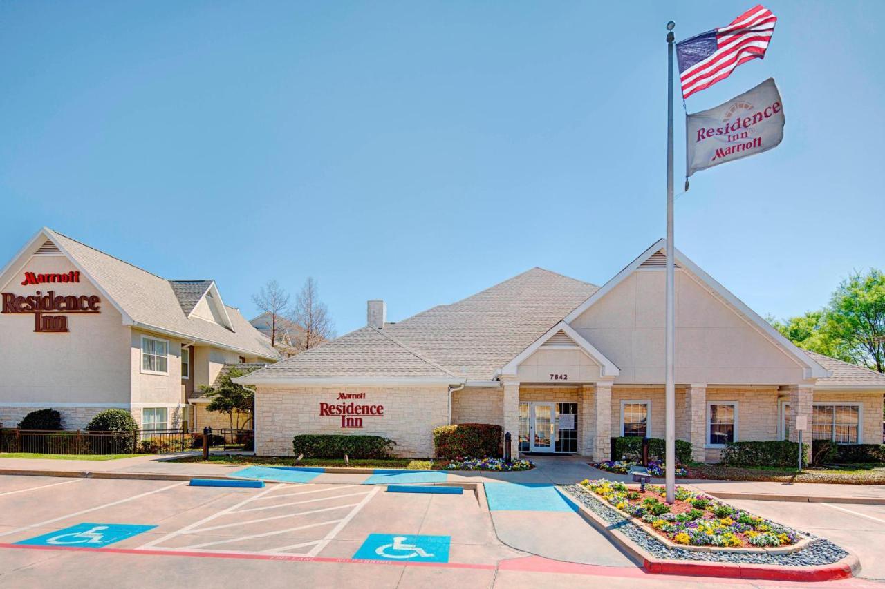 Residence Inn Dallas Park Central Luaran gambar